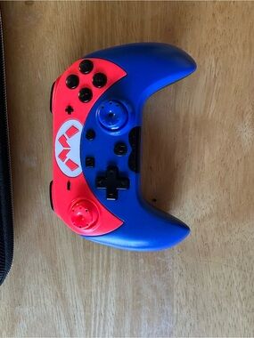 NexiGo NS60 Wireless Controller for Nintendo Switch - Mario Edition Red & Blue
